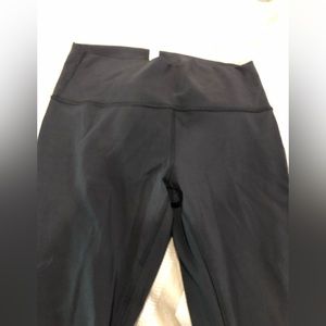 Lululemon crop leggings